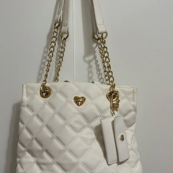Betsey Johnson Quilted White Faux Leather Shoulder Satchel Tote - Picture 1 of 9